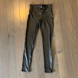 SPANX Black Shiny Leggings